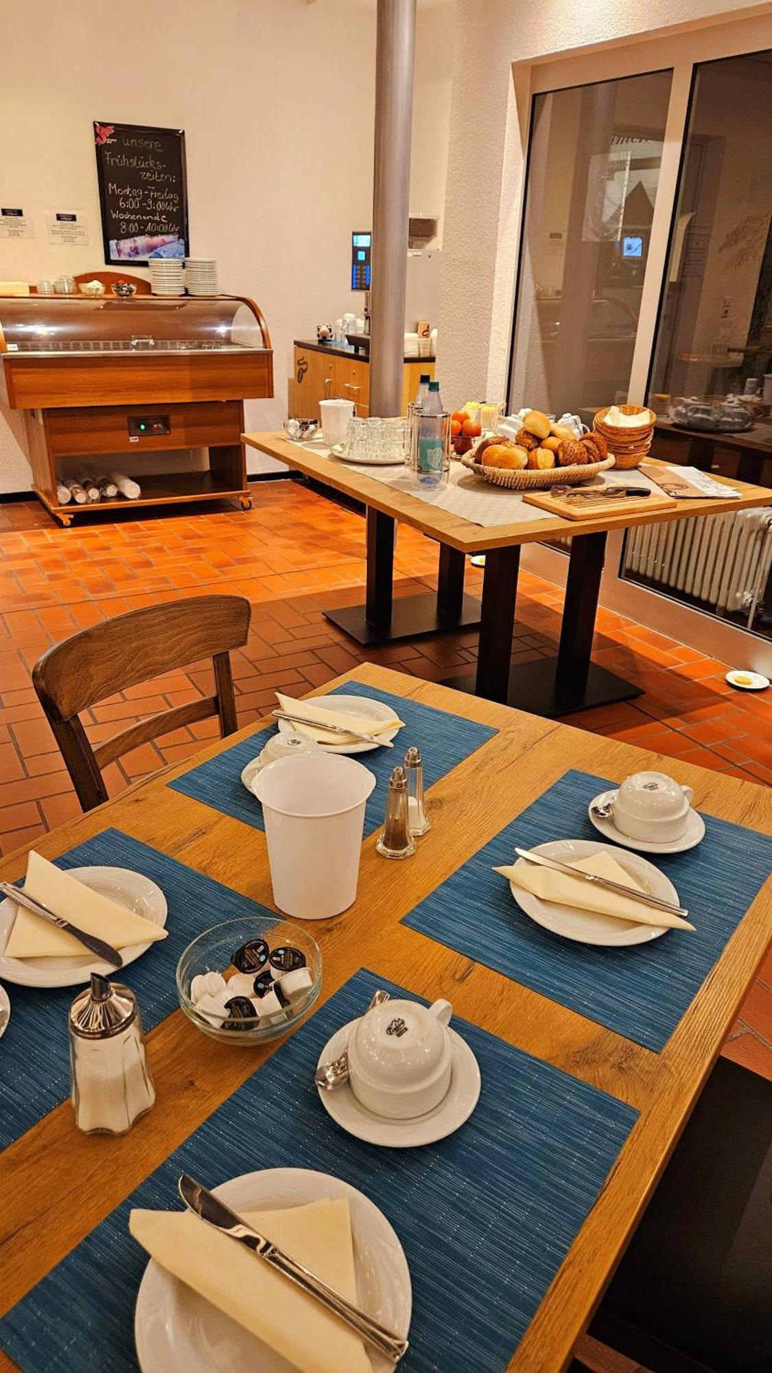 Aparthotel Höper Oyten Buitenkant foto