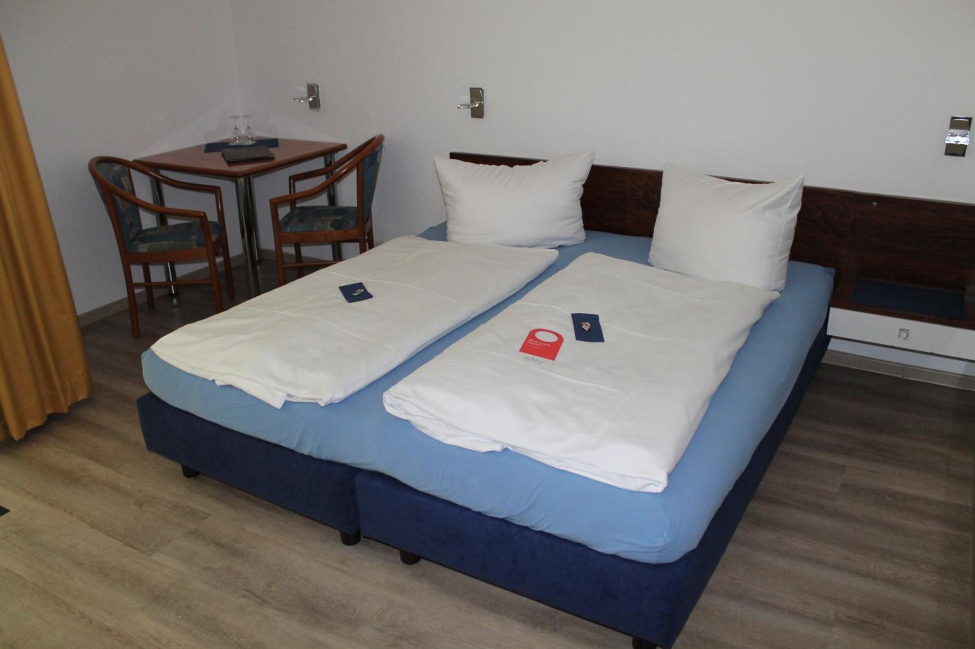 Aparthotel Höper Oyten Buitenkant foto