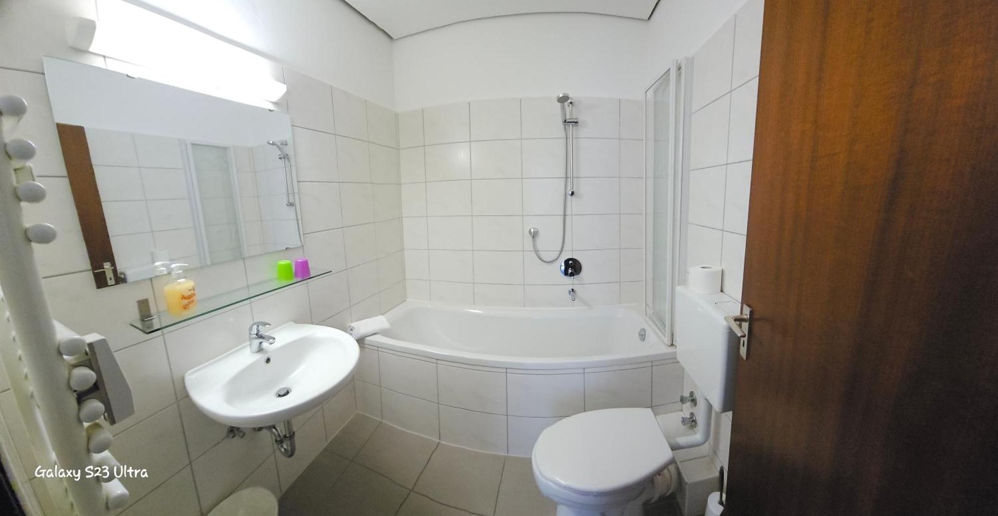 Aparthotel Höper Oyten Buitenkant foto
