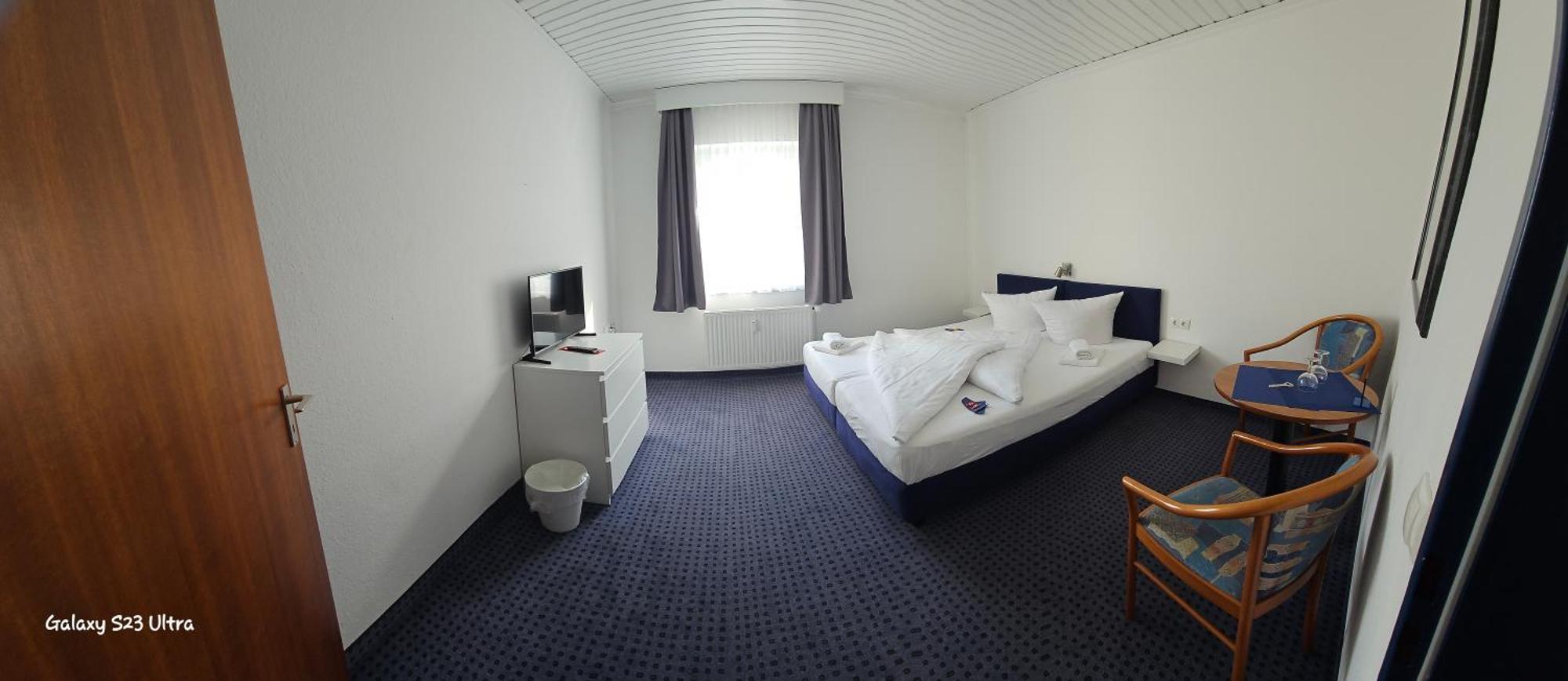 Aparthotel Höper Oyten Buitenkant foto